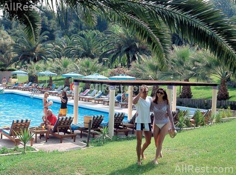 Sani Beach Club 5